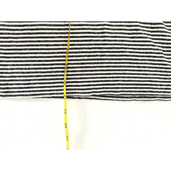 Psycho Bunny | Men's Gray Short Sleeve V-Neck Striped T-Shirt Size 8 - Picture 7 of 8